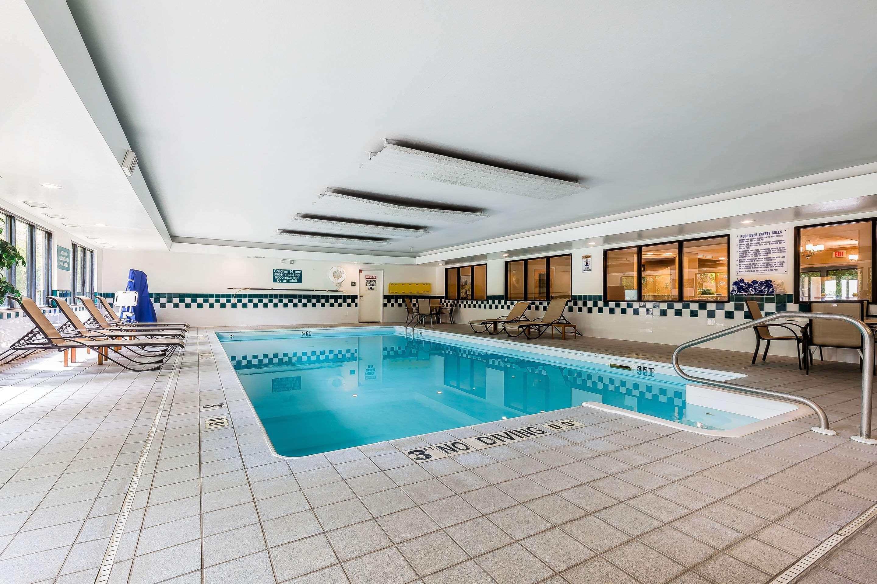 Comfort Inn & Suites Mishawaka-サウスベンド エクステリア 写真