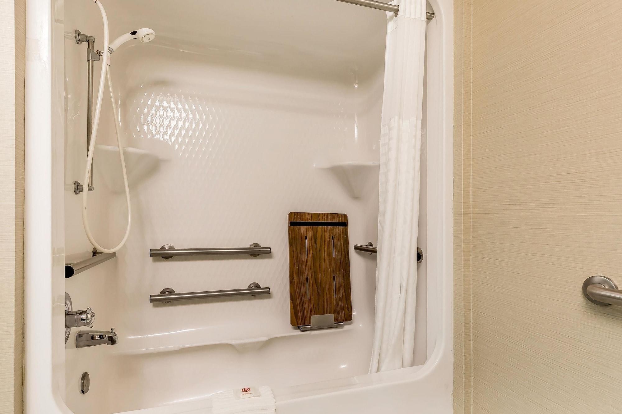 Comfort Inn & Suites Mishawaka-サウスベンド エクステリア 写真